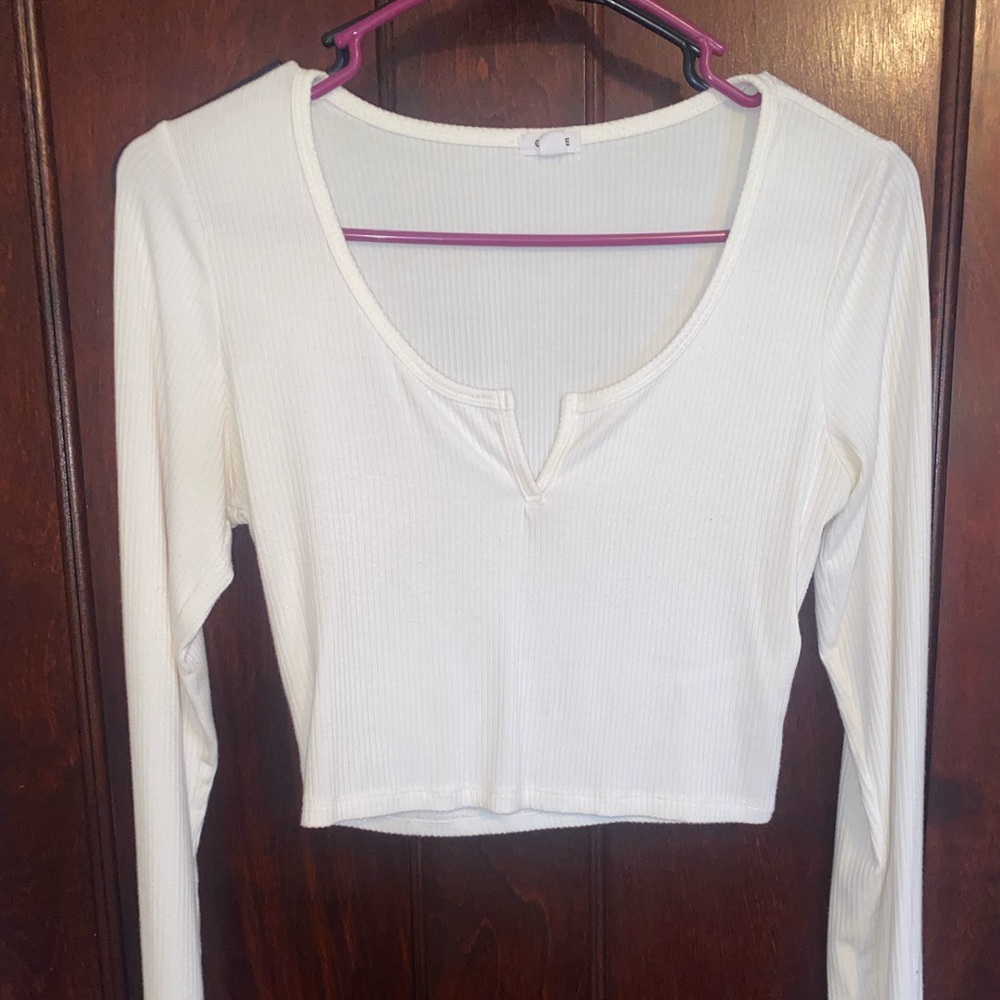Garage long sleeve crop top